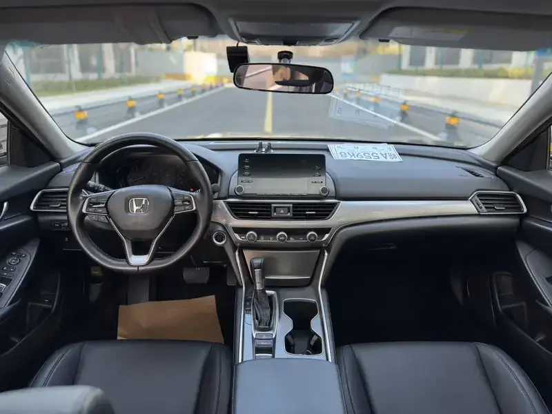 2021 Honda Accord с пробегом 79 000 км