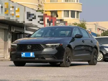 2025 Honda Accord с пробегом 5 000 км