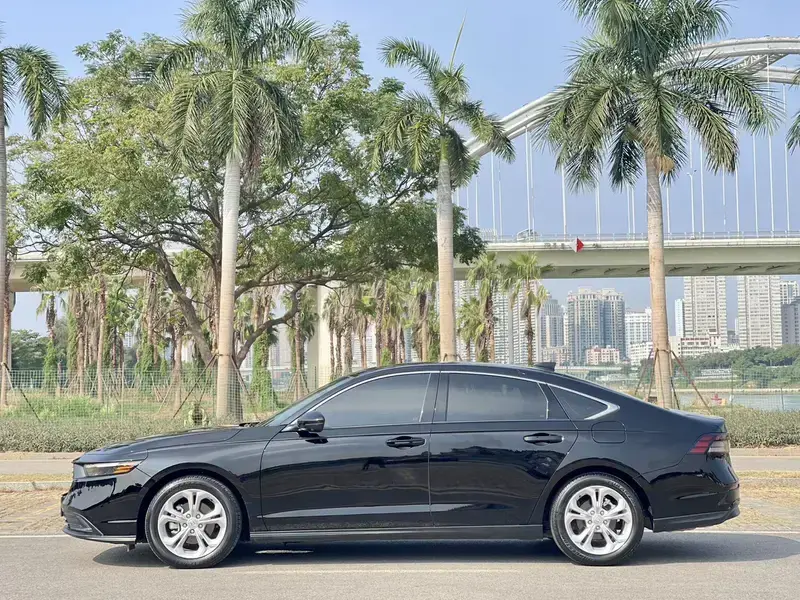 2024 Honda Accord с пробегом 43 000 км