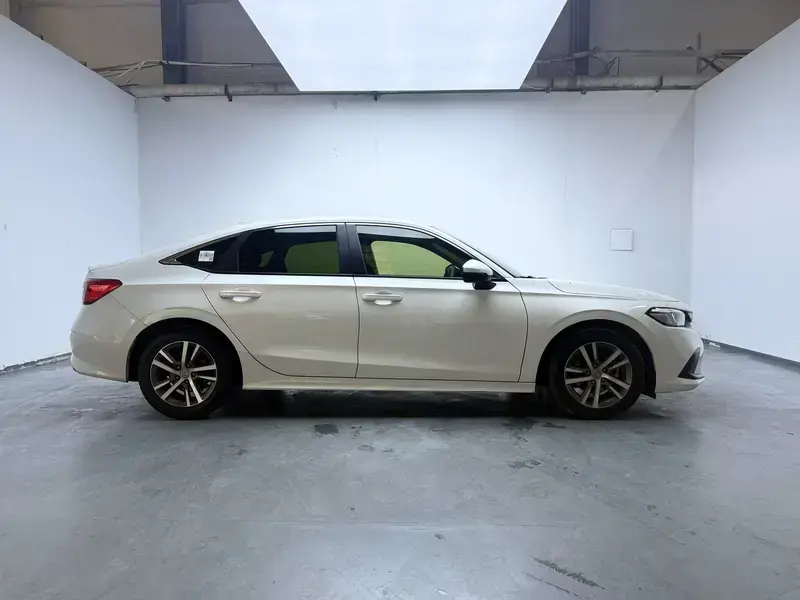 2023 Honda Civic с пробегом 27 500 км