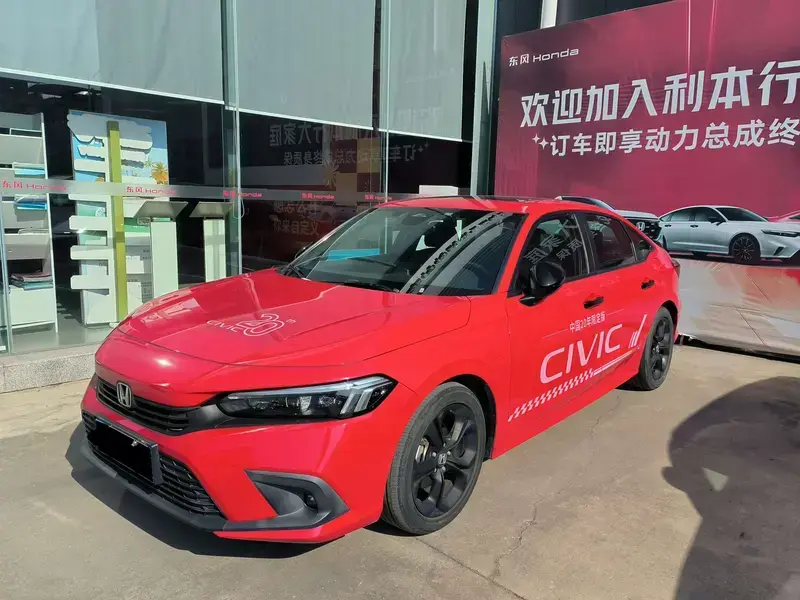 2022 Honda Civic с пробегом 9 400 км