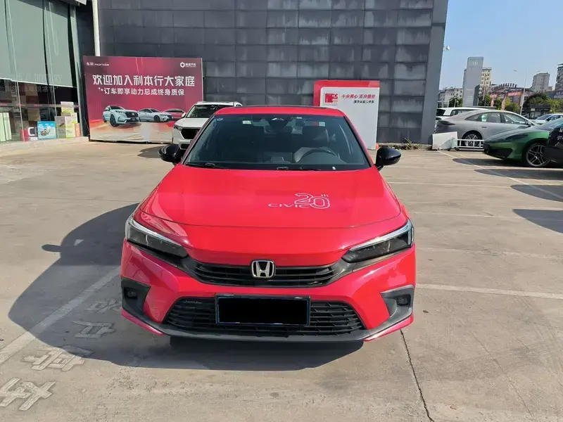 2022 Honda Civic с пробегом 9 400 км