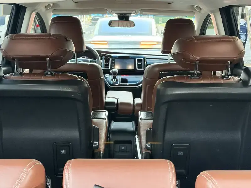 2019 Honda Elysion с пробегом 145 000 км