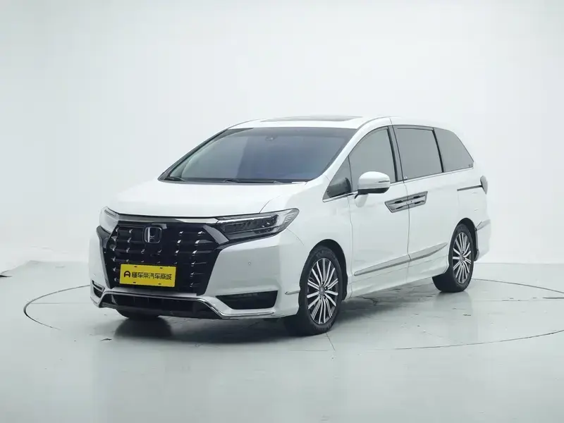 2022 Honda Elysion с пробегом 121 700 км