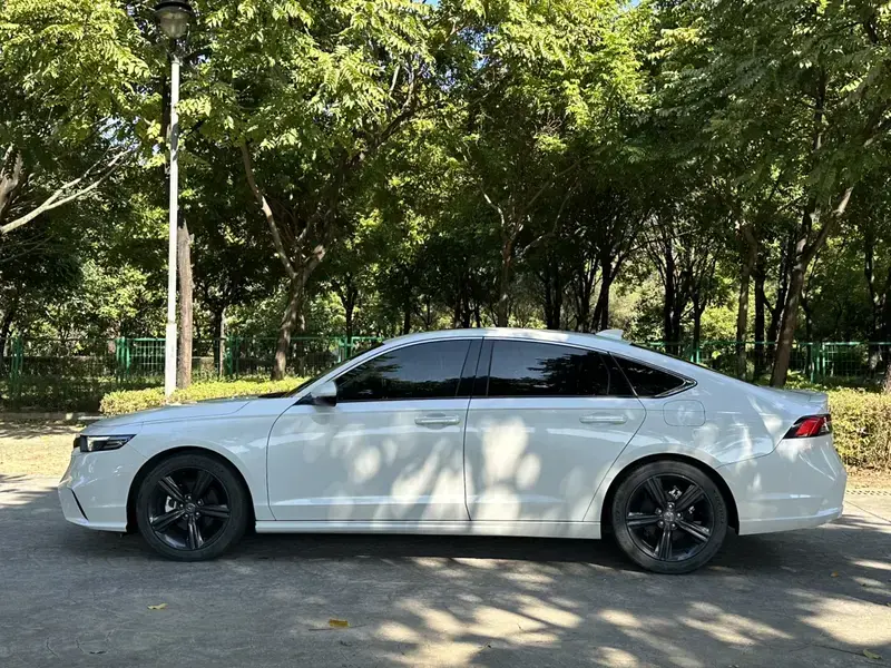 2023 Honda Inspire с пробегом 41 000 км