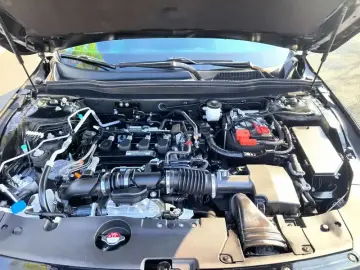 2022 Honda Inspire с пробегом 100 000 км