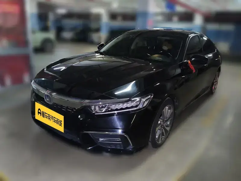 2019 Honda Inspire с пробегом 66 700 км