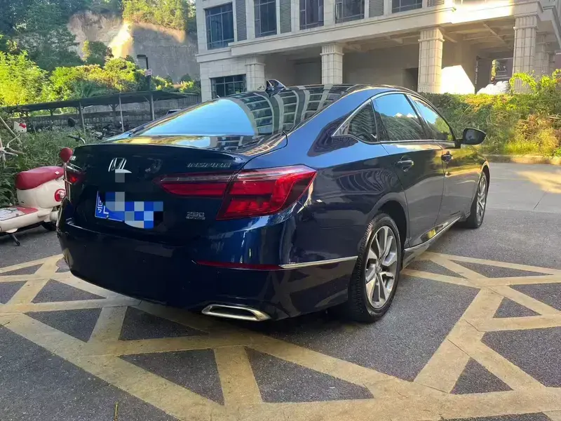 2019 Honda Inspire с пробегом 70 000 км
