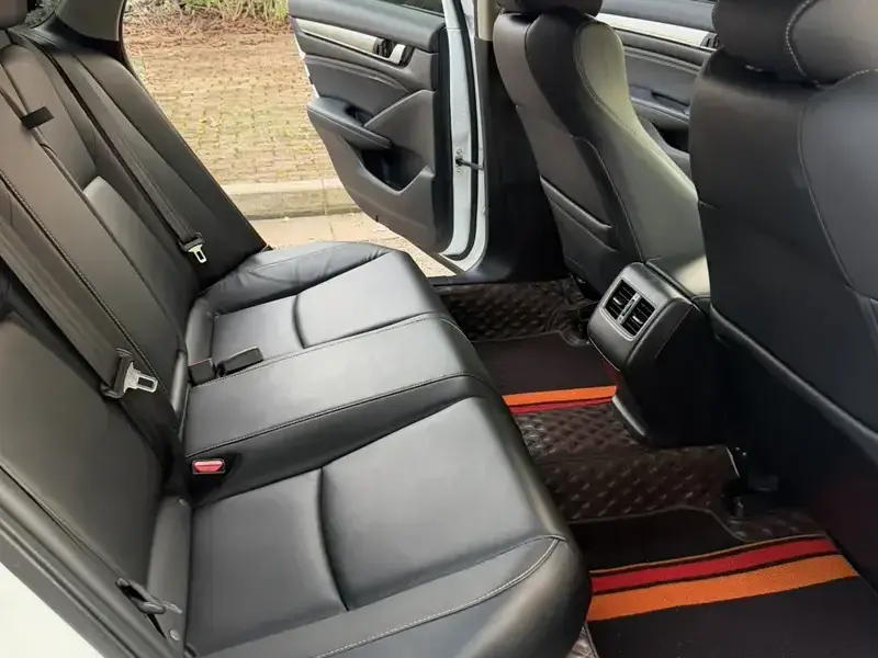 2019 Honda Inspire с пробегом 102 000 км