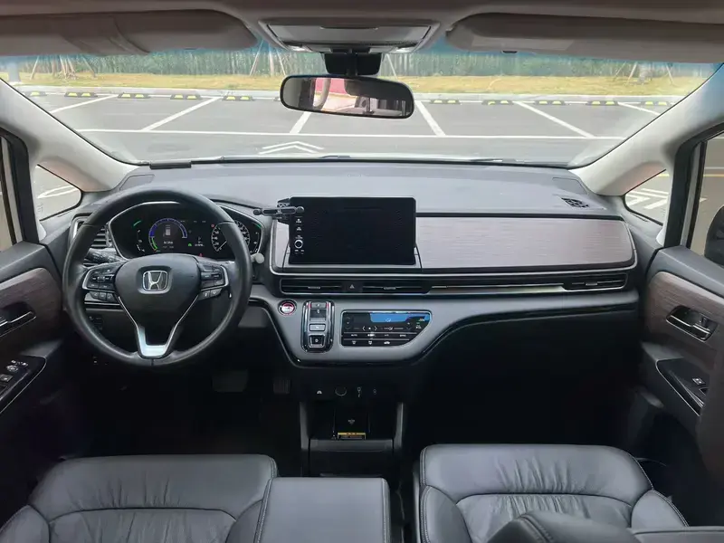 2022 Honda Odyssey с пробегом 81 000 км