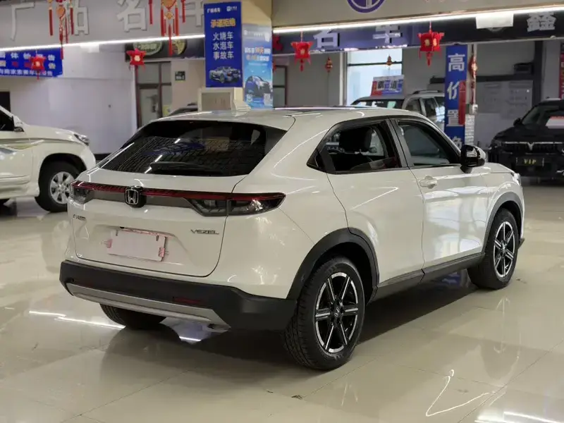 2023 Honda Vezel с пробегом 25 000 км