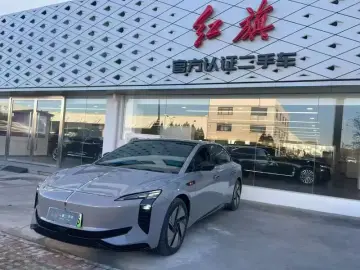 Hongqi EH7