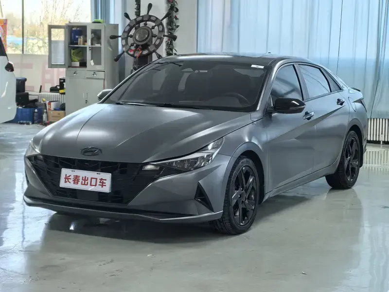 2022 Hyundai Elantra с пробегом 39 000 км