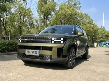 2024 Hyundai Santa Fe с пробегом 4 400 км