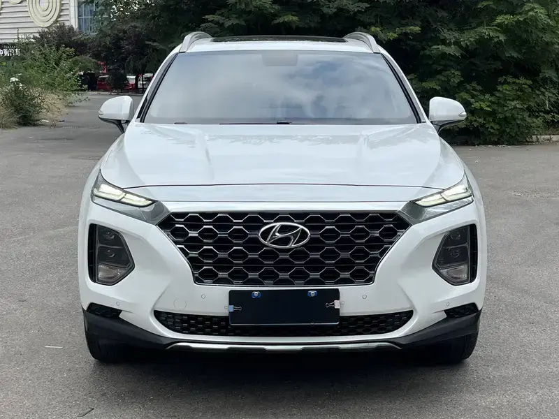 2020 Hyundai Santa Fe с пробегом 88 000 км