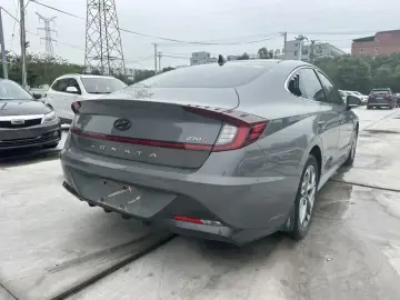2020 Hyundai Sonata с пробегом 30 000 км