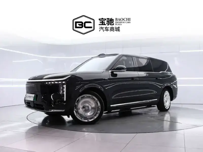 2026 IM Motors (Zhiji) LS9 с пробегом 27 000 км