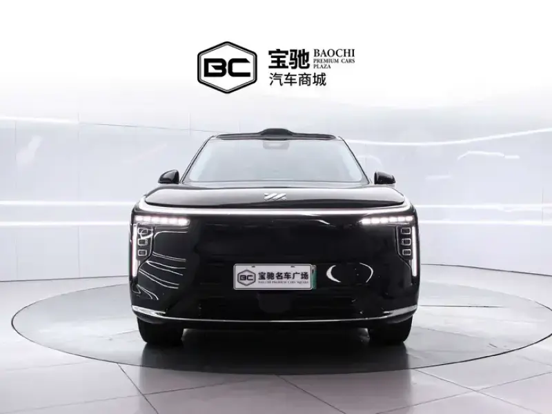 2026 IM Motors (Zhiji) LS9 с пробегом 27 000 км