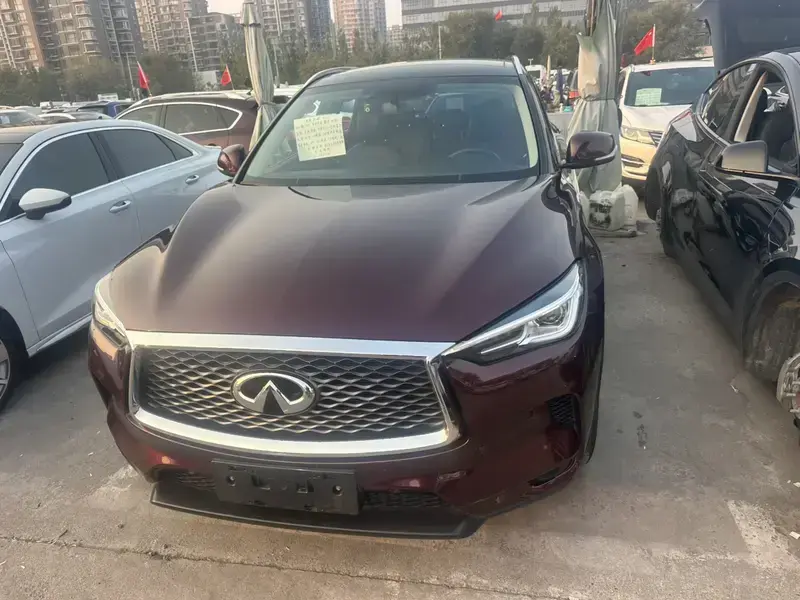 2020 Infiniti QX50 с пробегом 38 000 км