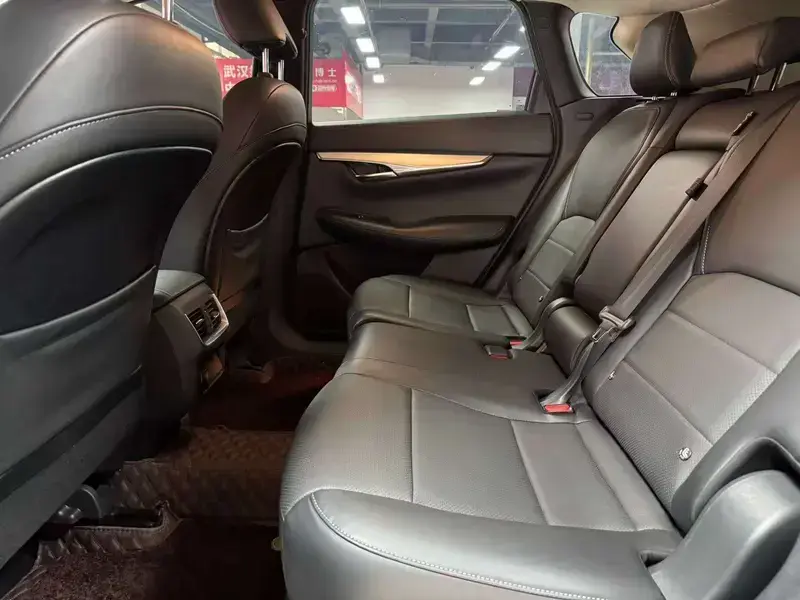 2020 Infiniti QX50 с пробегом 100 000 км