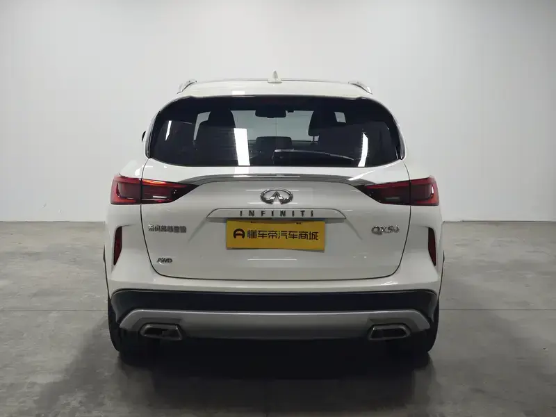 2020 Infiniti QX50 с пробегом 150 000 км