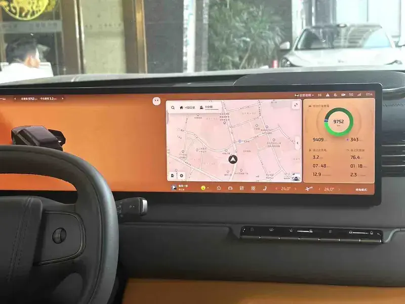 2026 IM Motors (Zhiji) LS8 с пробегом 10 000 км