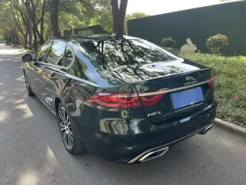 2024 Jaguar XF с пробегом 42 000 км