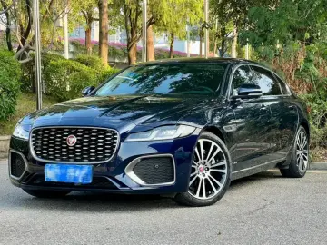 2022 Jaguar XF с пробегом 38 000 км