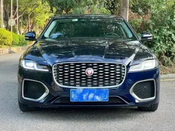 2022 Jaguar XF с пробегом 38 000 км