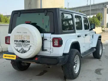 2024 Jeep Wrangler с пробегом 88 000 км
