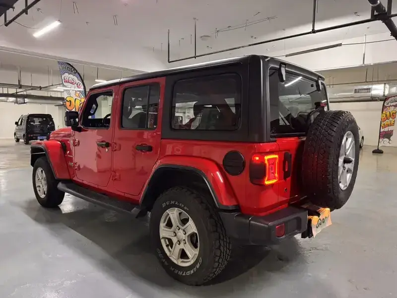 2019 Jeep Wrangler с пробегом 115 000 км