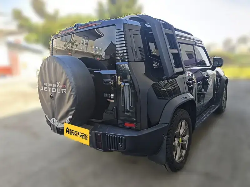 2023 JETOUR T2 с пробегом 71 300 км