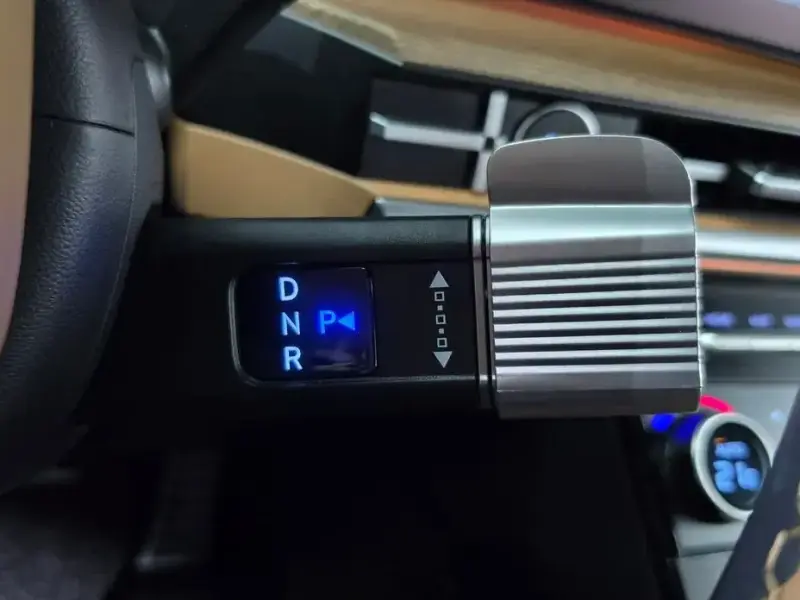 2024 Hyundai Santa Fe с пробегом 18 978 км