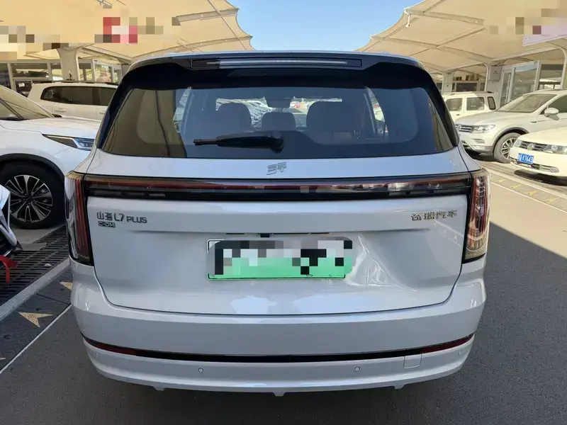 2026 JETOUR Shanhai L7 Plus с пробегом 100 км
