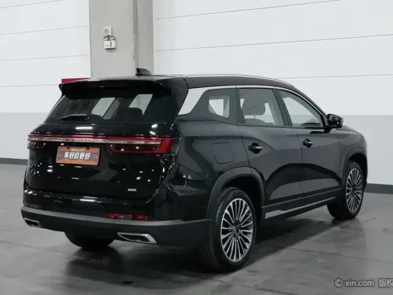 2024 JETOUR Shanhai L9 с пробегом 31 700 км