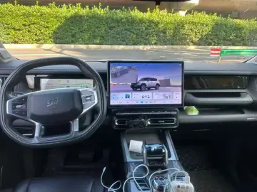 2024 JETOUR T1 с пробегом 28 900 км
