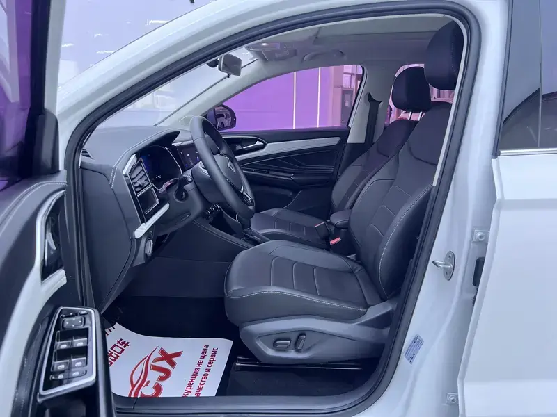 2023 Jetta VS7 с пробегом 27 000 км