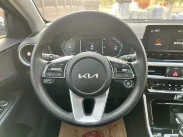 2021 Kia K3 с пробегом 41 000 км