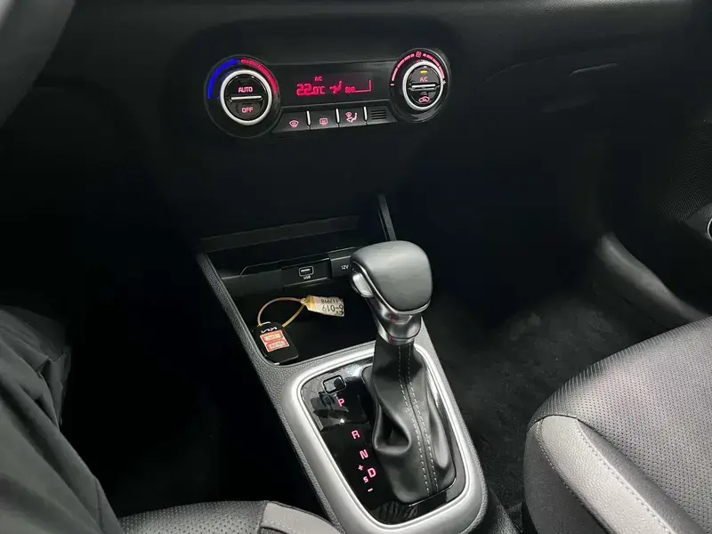 2021 Kia KX1 с пробегом 25 000 км