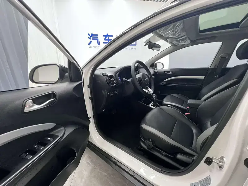 2021 Kia KX1 с пробегом 25 000 км