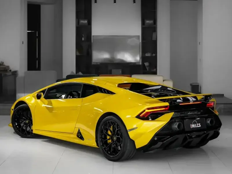 2023 Lamborghini Huracán с пробегом 13 000 км