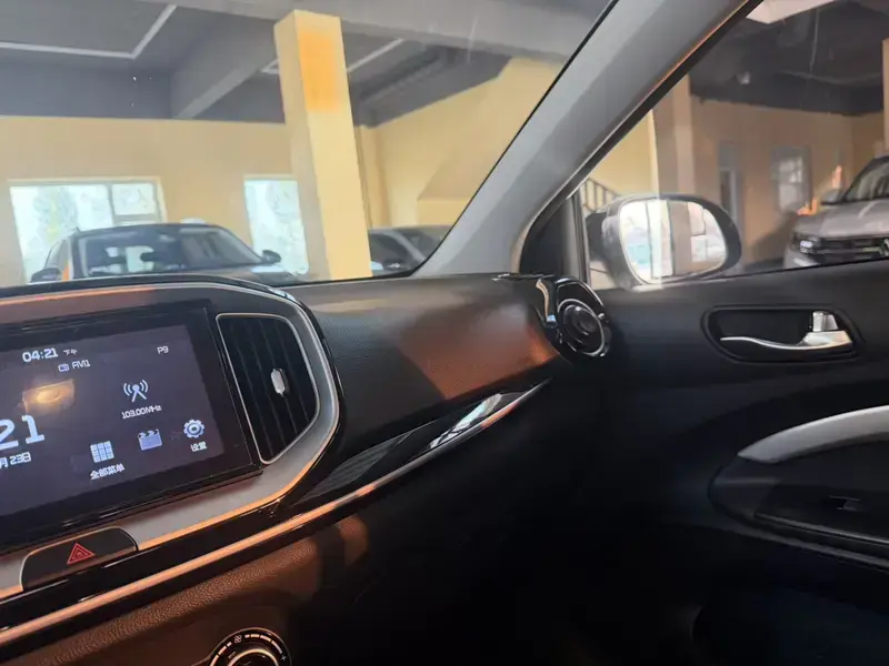 2021 Kia KX1 с пробегом 20 000 км