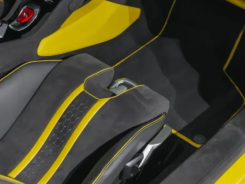 2023 Lamborghini Huracán с пробегом 13 000 км