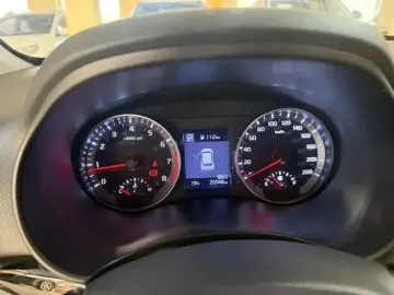 2021 Kia KX1 с пробегом 20 000 км