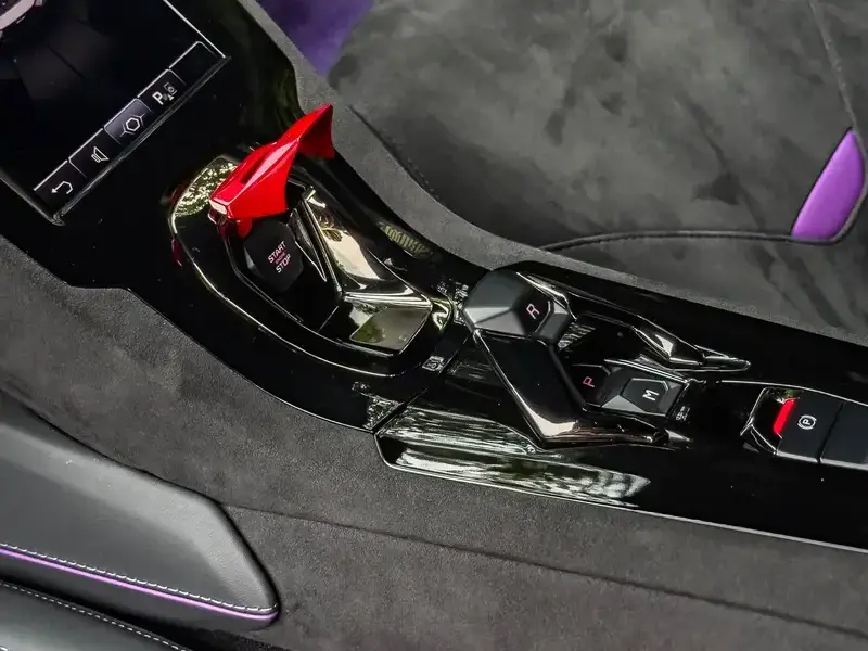 2023 Lamborghini Huracán с пробегом 6 900 км