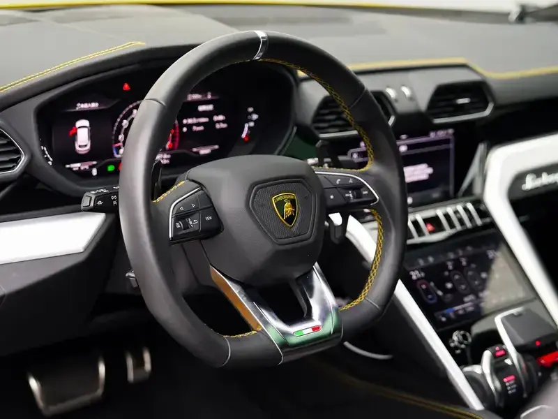 2022 Lamborghini Urus с пробегом 13 000 км