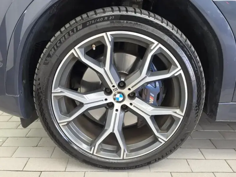 2022 BMW X6 с пробегом 112 552 км