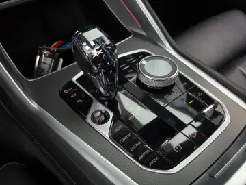 2022 BMW X6 с пробегом 112 552 км
