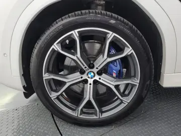 2022 BMW X6 с пробегом 93 191 км