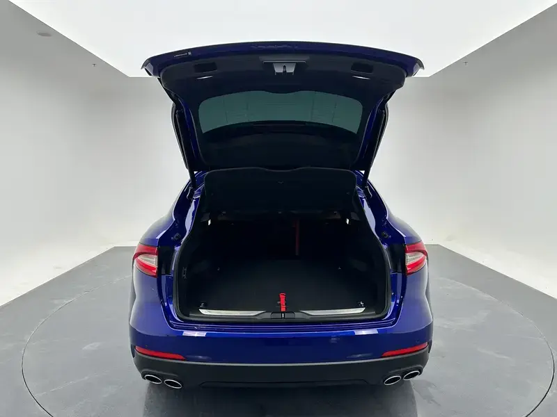 2019 Maserati Levante с пробегом 82 800 км